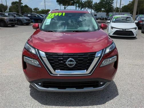 2022 Nissan Rogue SL