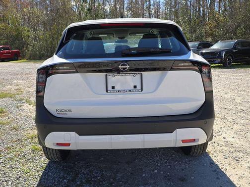2026 Nissan Kicks S