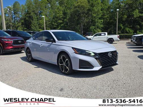 Gray Sky Pearl 2024 Nissan Altima SR FWD