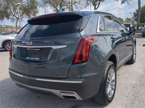 2021 Cadillac XT5 Premium Luxury