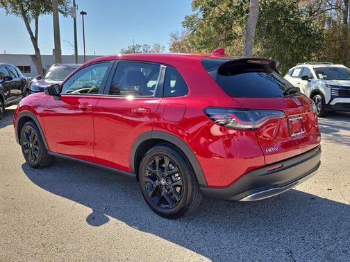 2025 Honda HR-V 2WD Sport