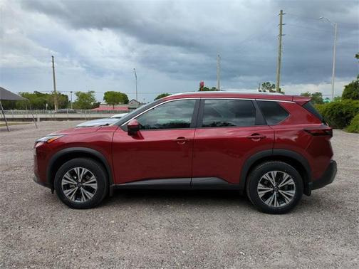 2022 Nissan Rogue SV