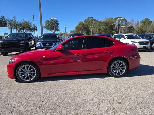 2022 Alfa Romeo Giulia Ti