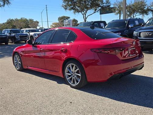 2022 Alfa Romeo Giulia Ti