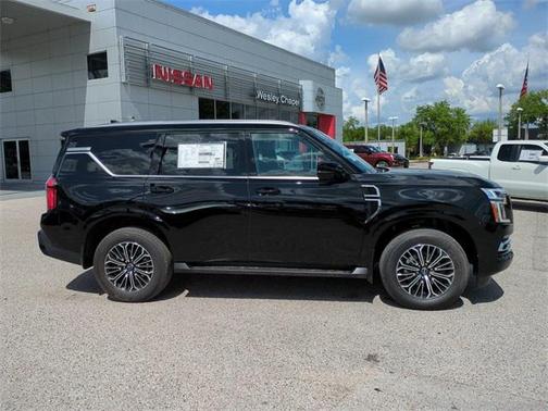 2025 Nissan Armada SL 4WD