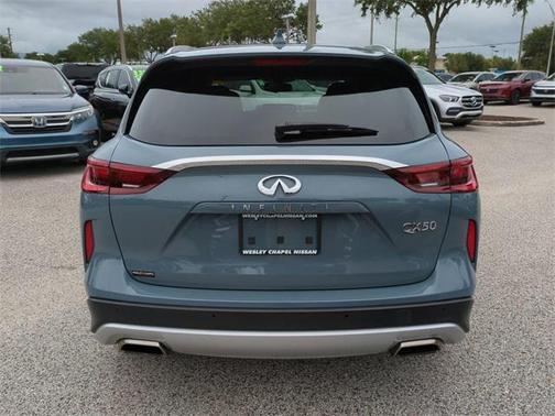 2022 INFINITI QX50 ESSENTIAL