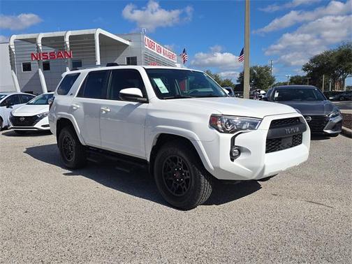 2022 Toyota 4Runner SR5