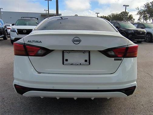 2025 Nissan Altima S FWD