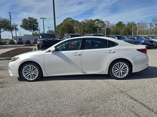 2018 Lexus ES 350 Base