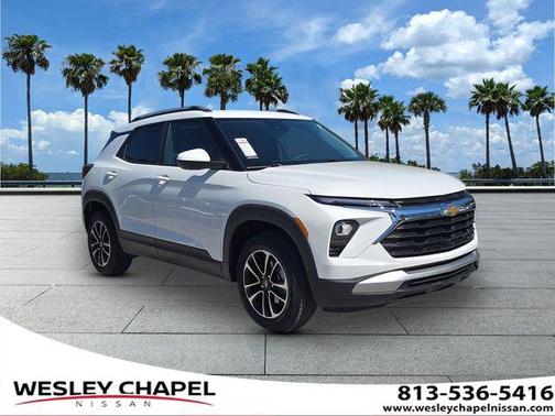 Summit White 2025 Chevrolet Trailblazer LT