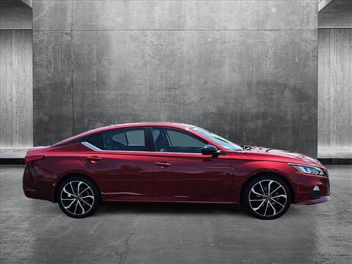 2019 Nissan Altima 2.5 SR