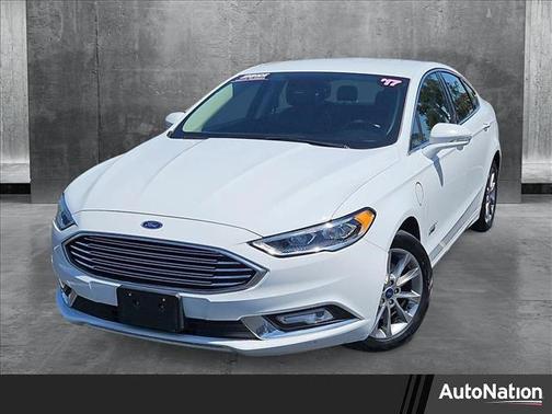 2017 Ford Fusion Energi SE Luxury