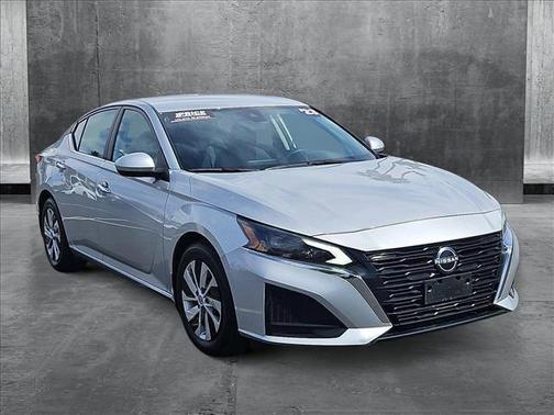 2023 Nissan Altima S FWD