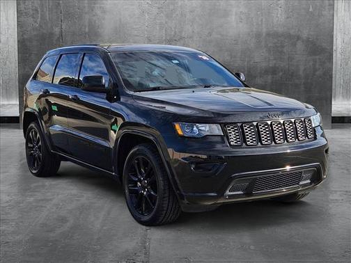 2018 Jeep Grand Cherokee Altitude