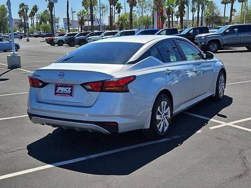 2023 Nissan Altima S FWD