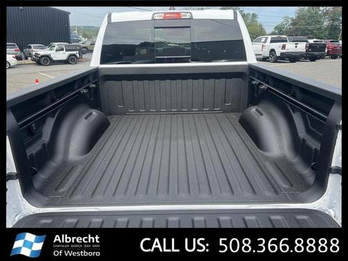 2026 RAM 1500 Warlock Crew Cab 4x4 5'7' Box
