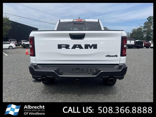 2026 RAM 1500 Warlock Crew Cab 4x4 5'7' Box