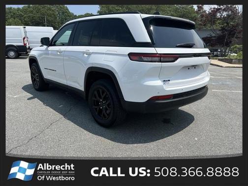 2024 Jeep Grand Cherokee Altitude