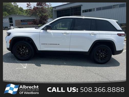 2024 Jeep Grand Cherokee Altitude