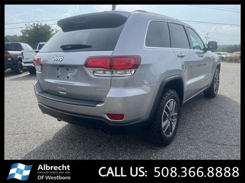 2020 Jeep Grand Cherokee Laredo
