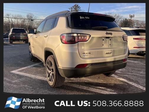 Silver Zynith Metallic Clearcoat 2026 Jeep Compass Limited