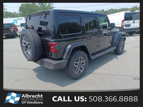 2025 Jeep Wrangler 4-Door Sahara 4x4