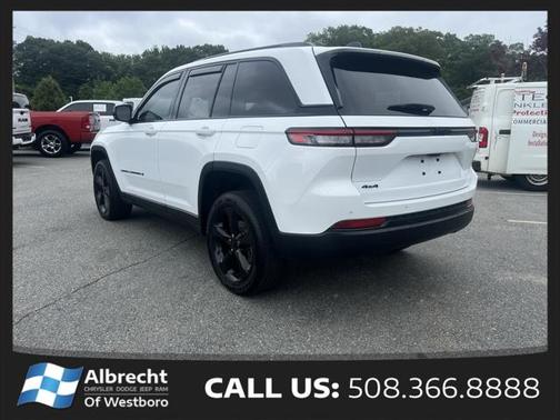 2024 Jeep Grand Cherokee Altitude