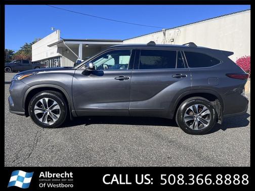 2020 Toyota Highlander XLE