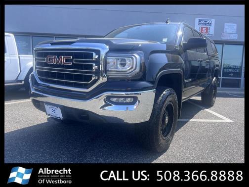 Onyx Black 2018 GMC Sierra 1500 SLE
