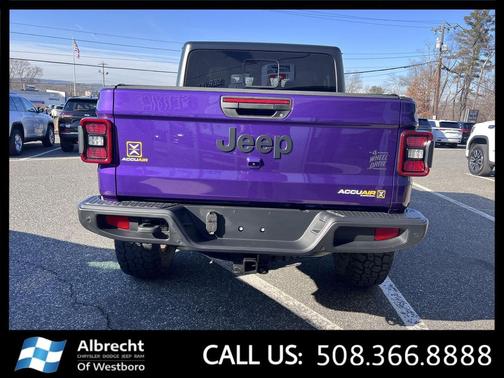 2026 Jeep Gladiator Willys 4x4