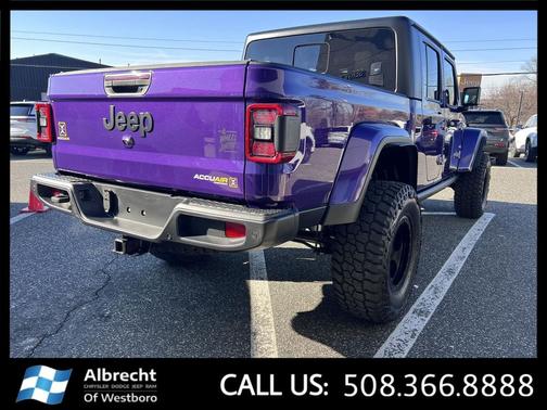 2026 Jeep Gladiator Willys 4x4