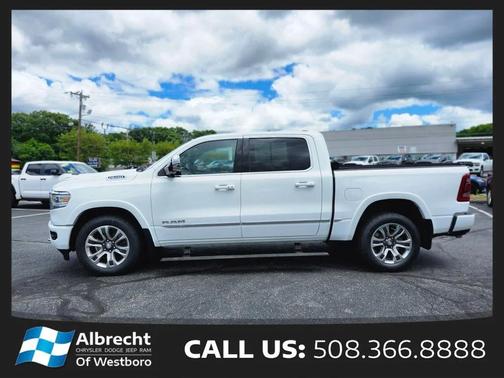 Bright White Clearcoat 2023 RAM 1500 Limited