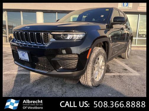 2025 Jeep Grand Cherokee Laredo