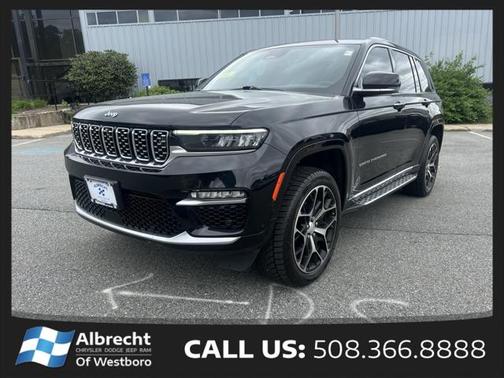 2023 Jeep Grand Cherokee Summit