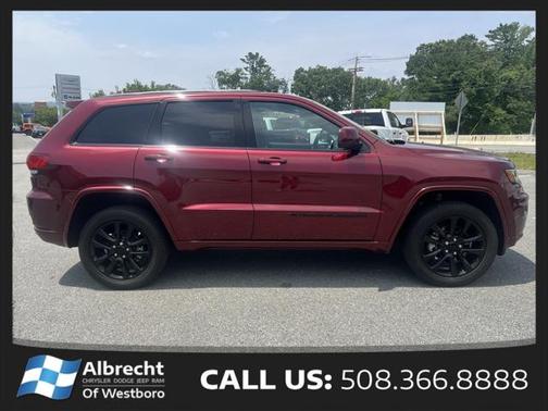 2022 Jeep Grand Cherokee Laredo