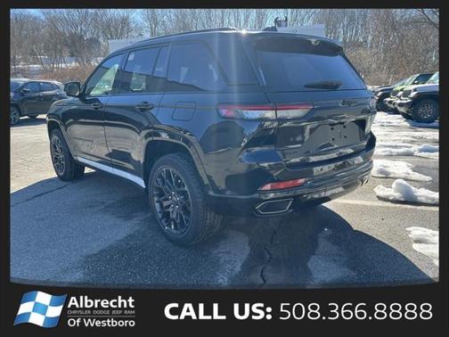 2025 Jeep Grand Cherokee Summit