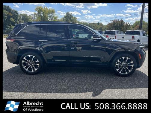 2023 Jeep Grand Cherokee Overland
