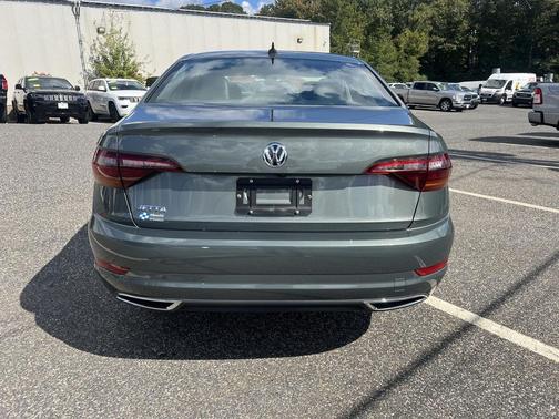 2019 Volkswagen Jetta 1.4T SEL Premium