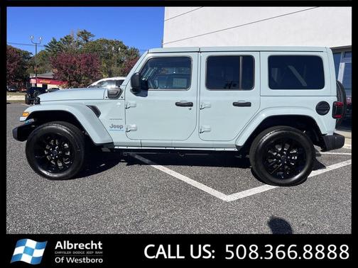 2024 Jeep Wrangler 4xe Sahara