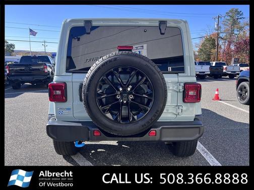 2024 Jeep Wrangler 4xe Sahara