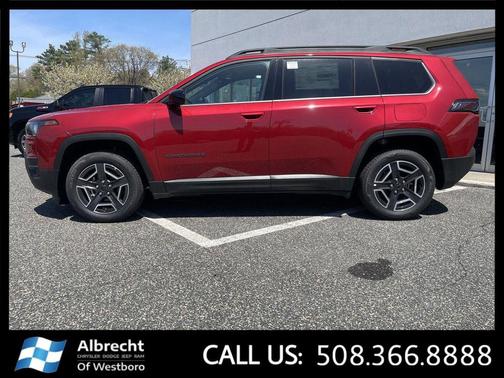 Red Hot Pearlcoat 2026 Jeep Cherokee Laredo 4x4
