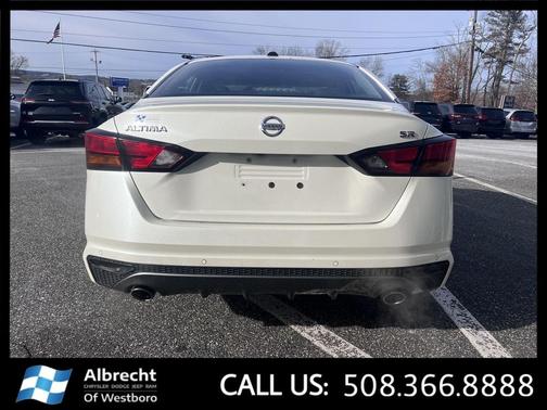 2020 Nissan Altima SR FWD