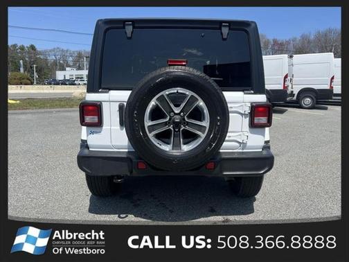 2023 Jeep Wrangler 4-Door Sahara