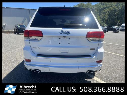 2020 Jeep Grand Cherokee Summit