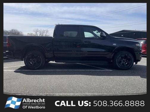 Diamond Black Crystal Pearlcoat 2026 RAM 1500 Big Horn/Lone Star