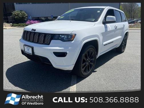 2022 Jeep Grand Cherokee Laredo