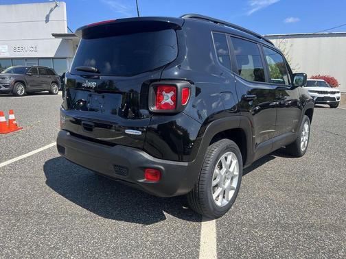 2022 Jeep Renegade Latitude