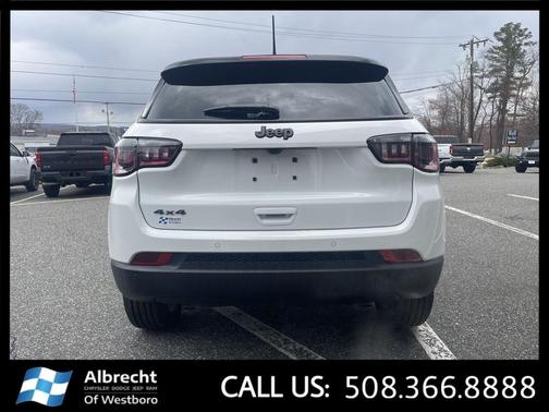 Bright White Clearcoat 2026 Jeep Compass Limited