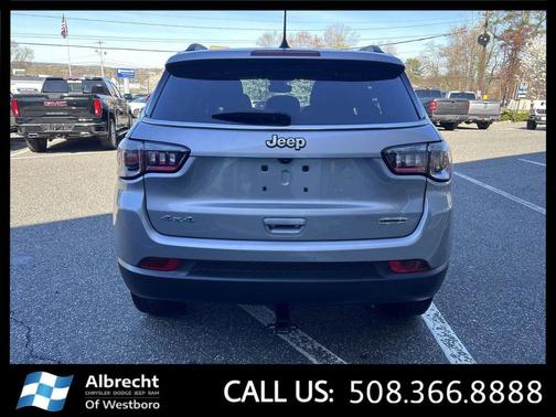 Billet Silver Metallic Clearcoat 2022 Jeep Compass Latitude Lux