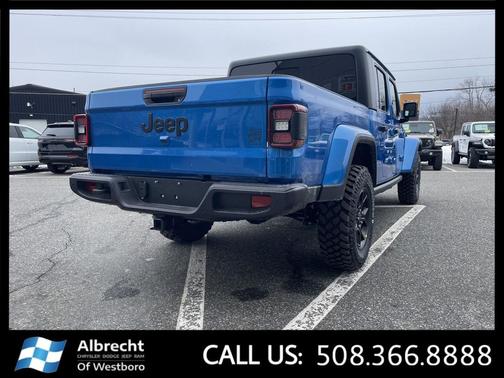 2026 Jeep Gladiator Willys 4x4